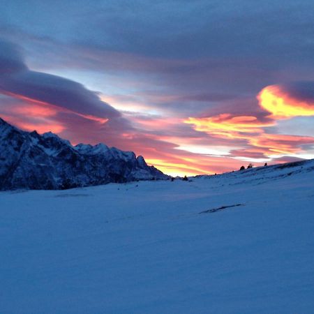 Monolocale A Passo Tonale Apartman Passo del Tonale Kültér fotó