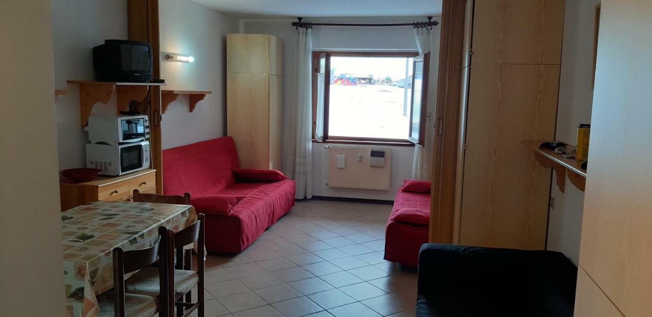 Monolocale A Passo Tonale Apartman Passo del Tonale Kültér fotó
