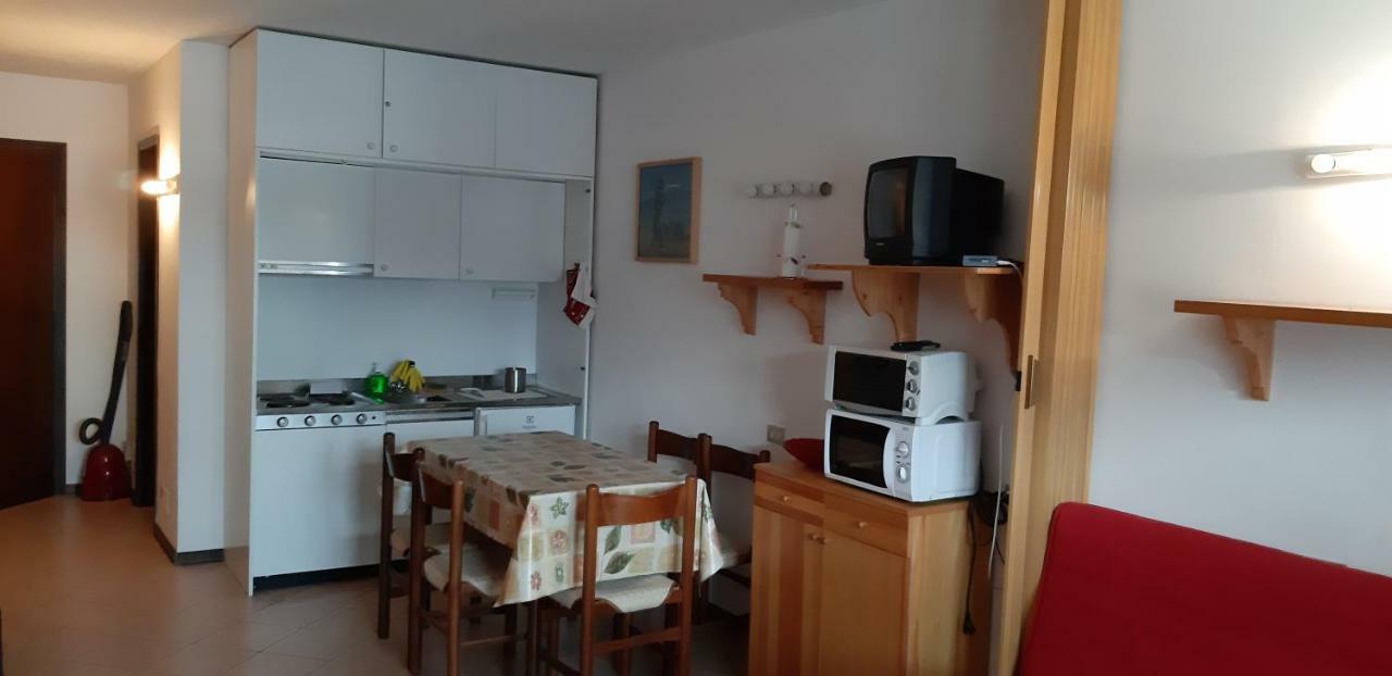 Monolocale A Passo Tonale Apartman Passo del Tonale Kültér fotó